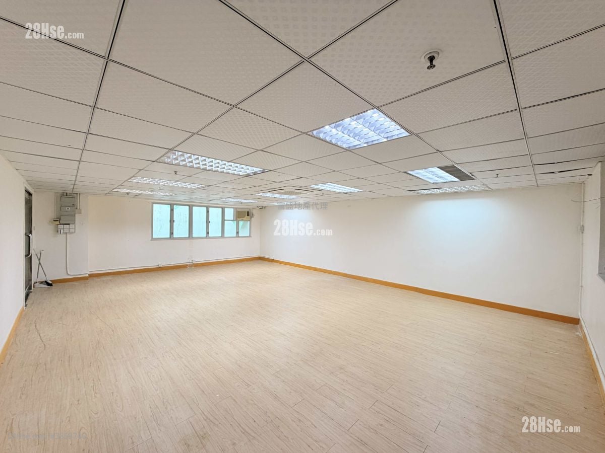 Elite Industrial Centre Rental 1 Toilet 600 ft²