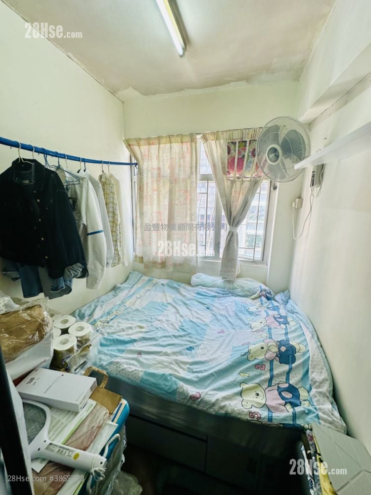 中南樓 售盤 2 房 , 1 浴室 404 平方呎