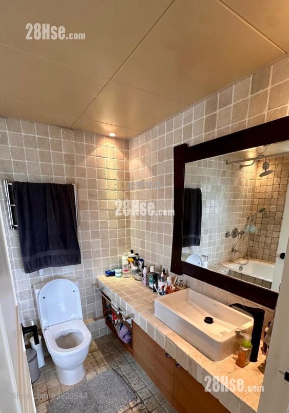 Village Sell 3 Bedrooms , 3 Bathrooms