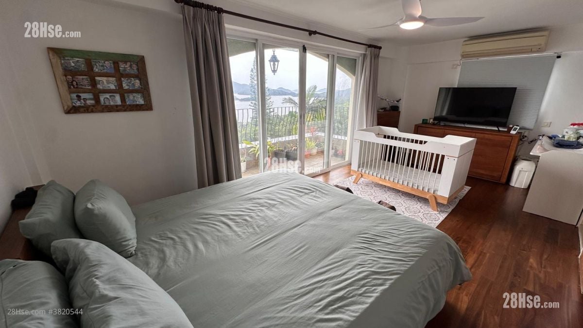 Village Sell 3 Bedrooms , 3 Bathrooms