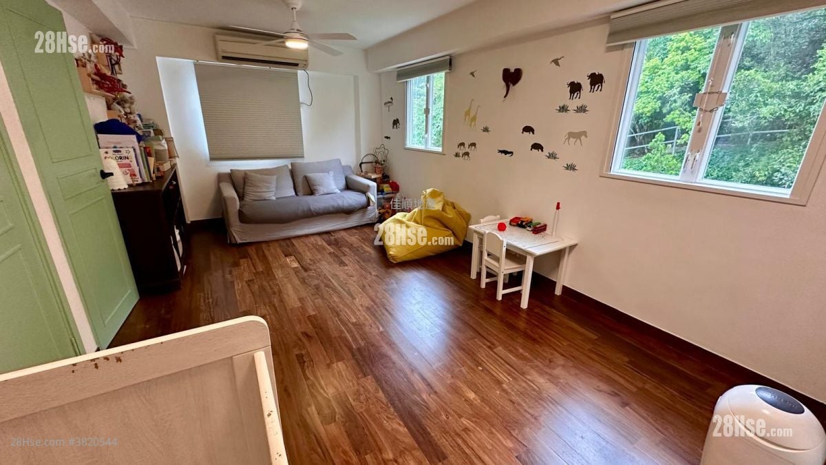 Village Sell 3 Bedrooms , 3 Bathrooms