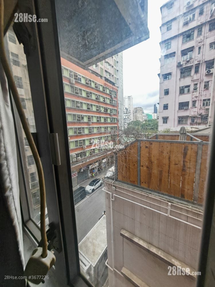 单幢楼房 租盘 开放式间隔 , 1 浴室 90 平方尺