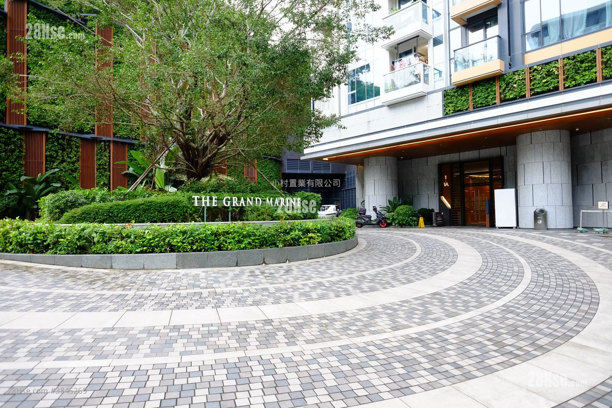 building outlook: The Grand Marine Sell 1 Bedroom , 1 Bathroom 305 ft²