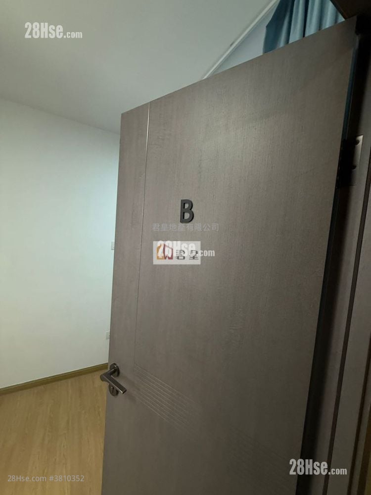 Champion House Rental Studio , 1 Bathroom 170 ft²