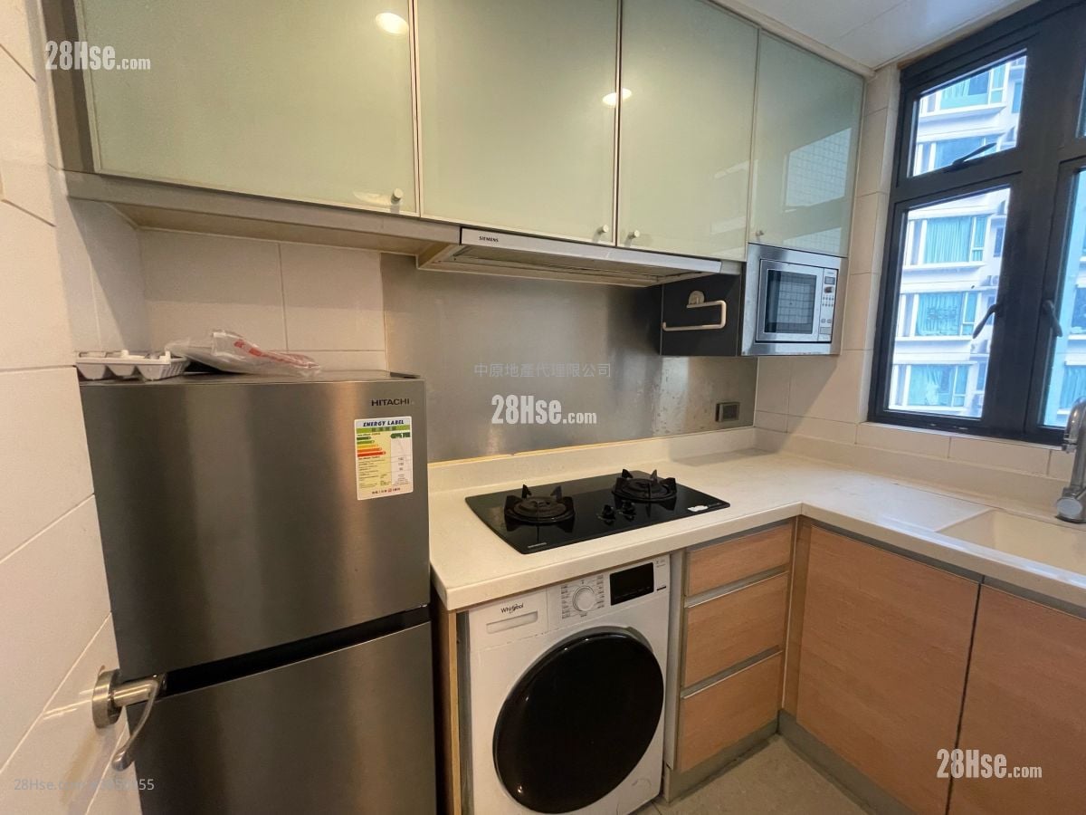 kitchen: H Cube Sell 1 Bedroom , 1 Bathroom 293 ft²