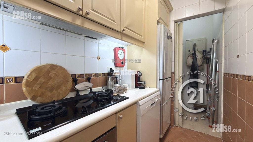 Discovery Bay Sell 3 Bedrooms , 2 Bathrooms 860 ft²