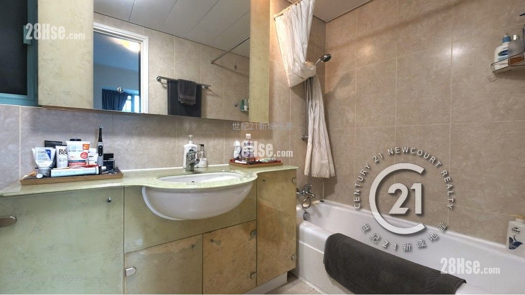 Discovery Bay Sell 3 Bedrooms , 2 Bathrooms 860 ft²