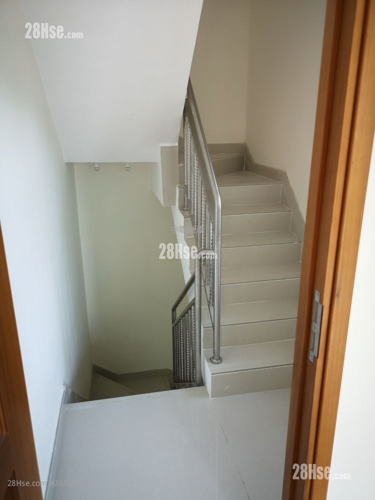 Village Sell 3 Bedrooms , 1 Bathroom 650 ft²