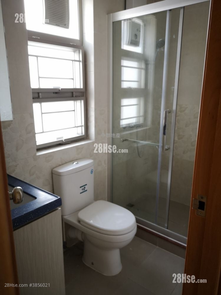 Village Sell 3 Bedrooms , 1 Bathroom 650 ft²