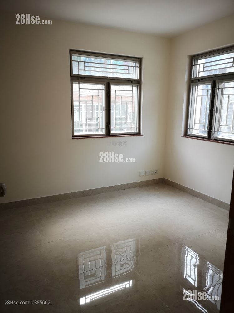 Village Sell 3 Bedrooms , 1 Bathroom 650 ft²
