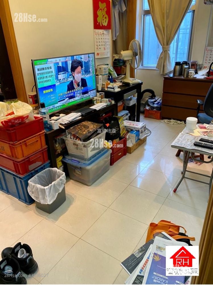 金豐大廈 售盤 1 房 , 1 浴室 285 平方呎