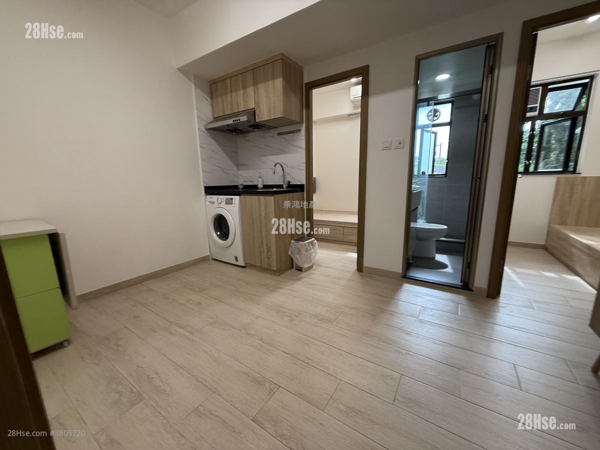 Man King Building Rental 2 Bedrooms , 1 Bathroom 280 ft²
