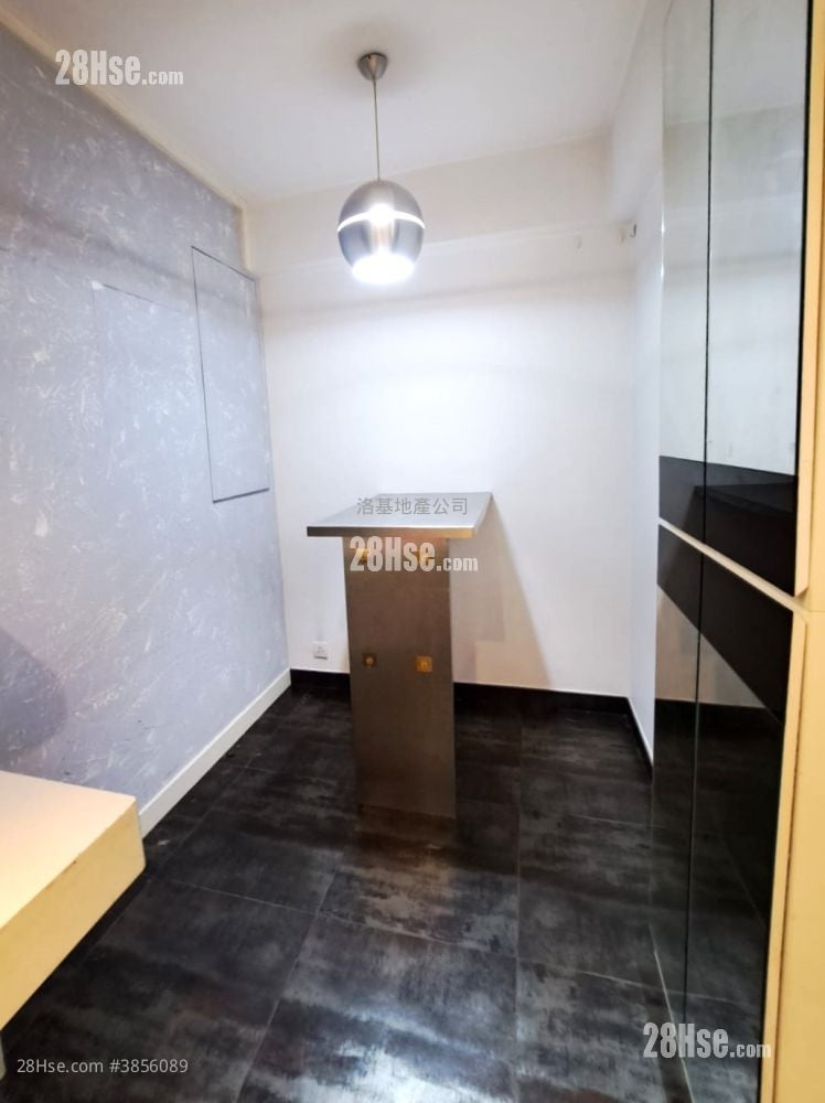 Lee Kee Building Rental 2 Bedrooms , 1 Bathroom 312 ft²