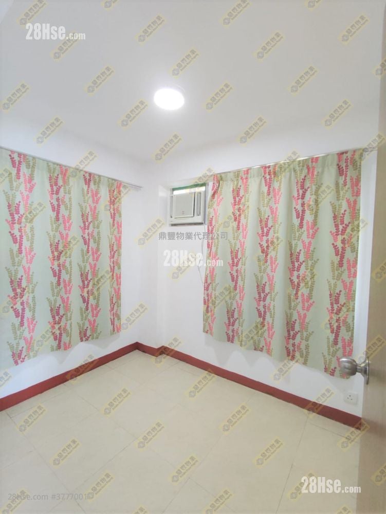 bedroom 2: Village Rental 2 Bedrooms , 1 Bathroom