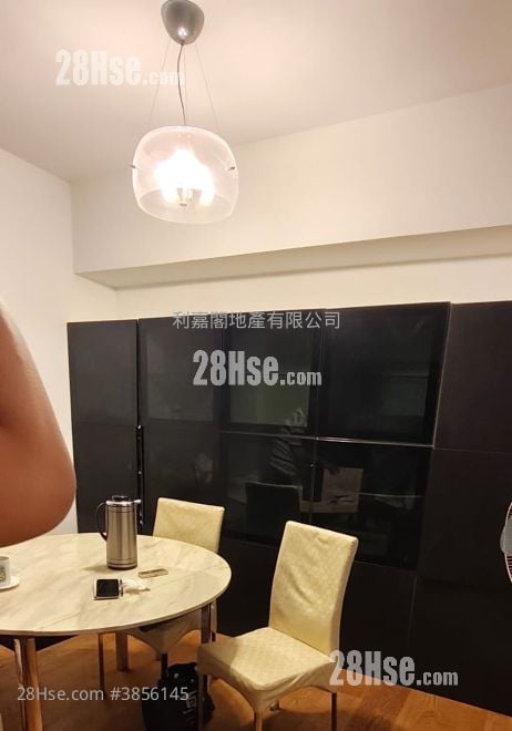 The Harbourside Rental 3 Bedrooms , 2 Bathrooms 1,051 ft²