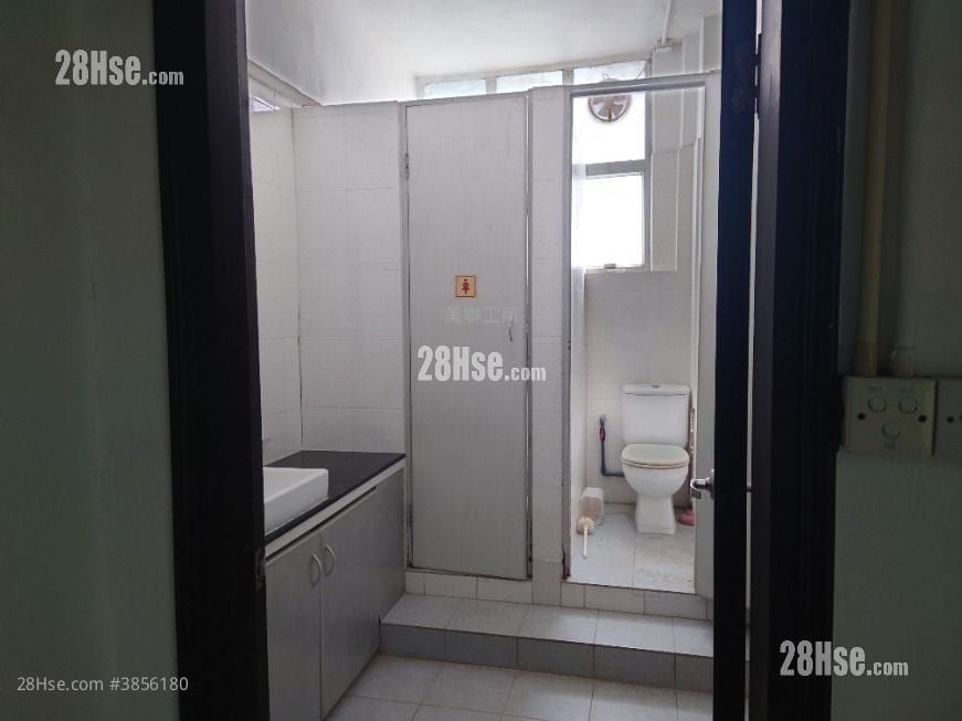 Kin Hing Industrial Building Sell