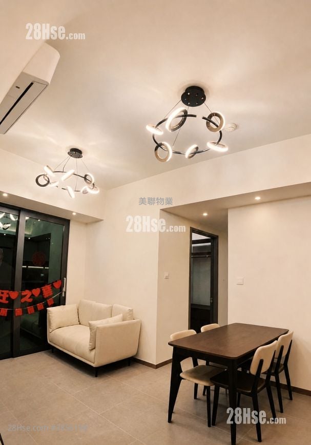 Yoho West Sell 3 Bedrooms 568 ft²