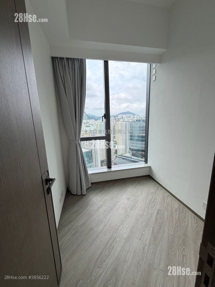 Cullinan Sky Rental 2 Bedrooms , 1 Bathroom 445 ft²