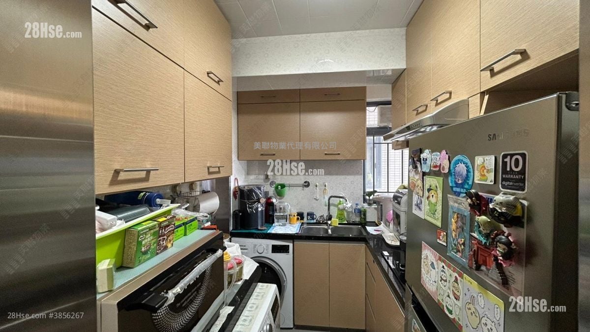 Maritime Bay Sell 3 Bedrooms , 2 Bathrooms 606 ft²