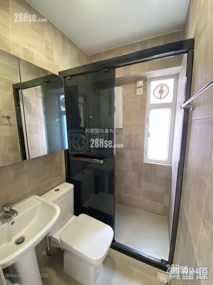 Grandview Garden Sell 2 Bedrooms , 1 Bathroom 378 ft²