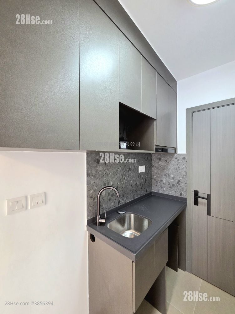 Sung Lan Mansion Rental 1 Bedroom , 1 Bathroom 160 ft²