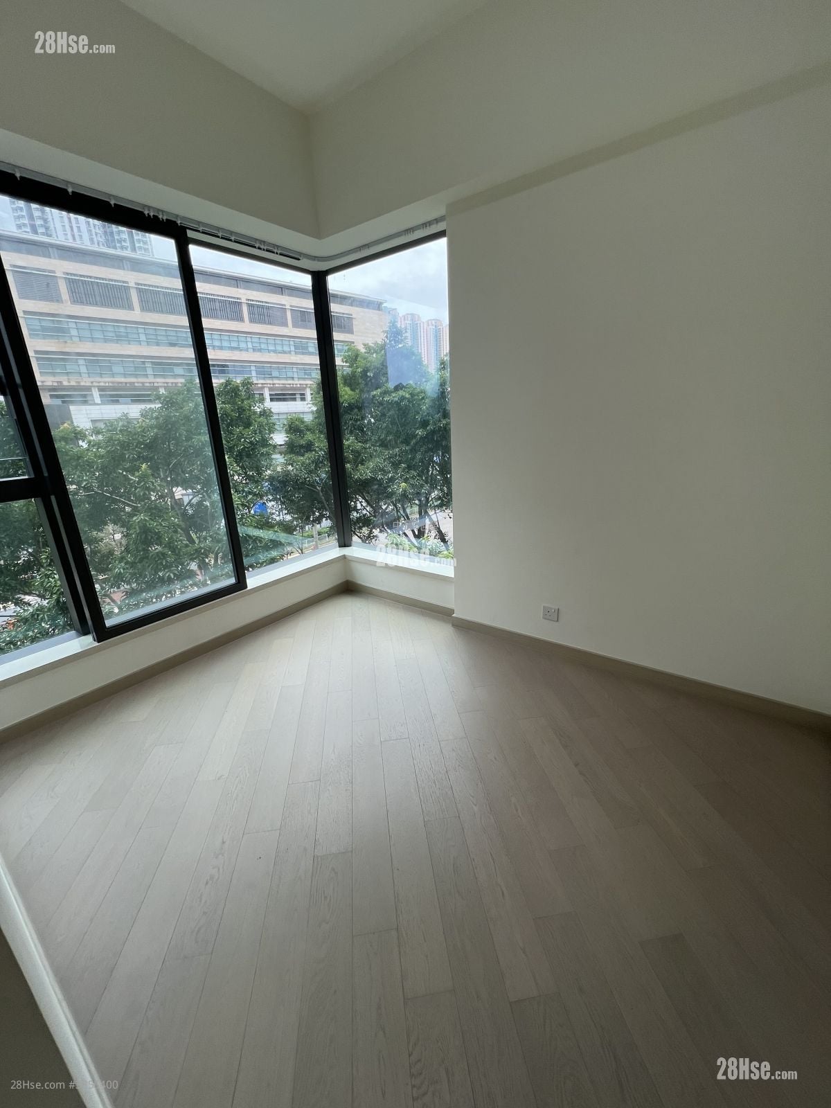 Wetland Seasons Park Sell 3 Bedrooms , 1 Bathroom 484 ft²