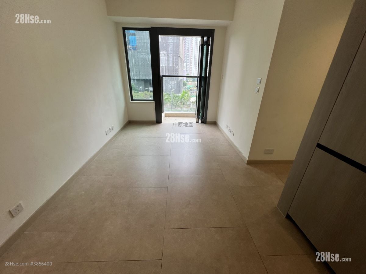 Wetland Seasons Park Sell 3 Bedrooms , 1 Bathroom 484 ft²