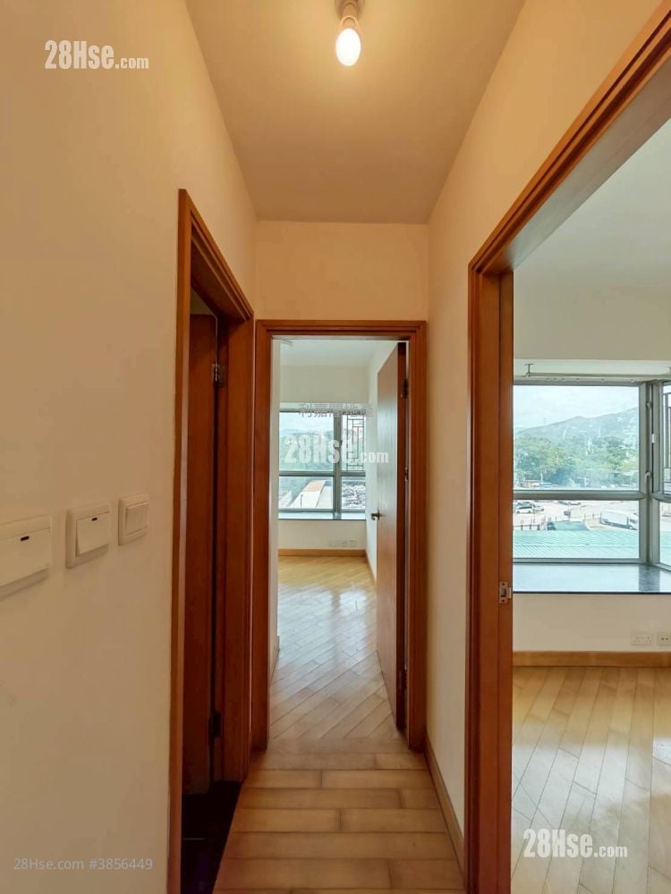 Yoho Town Sell 2 Bedrooms , 1 Bathroom 393 ft²