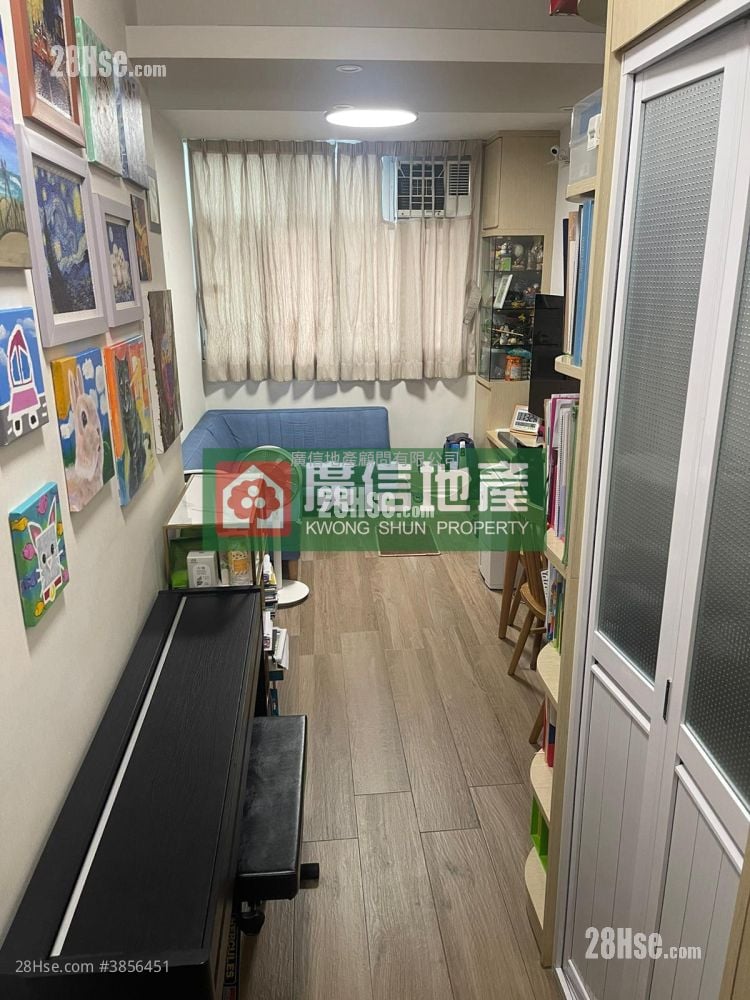 東海大廈 售盤 3 房 , 1 浴室 417 平方呎