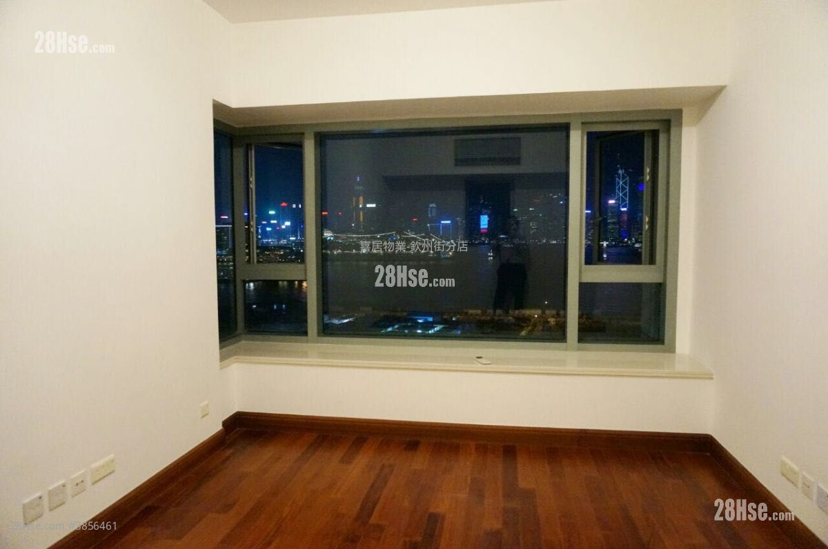 The Harbourside Sell 3 Bedrooms , 2 Bathrooms 1,015 ft²