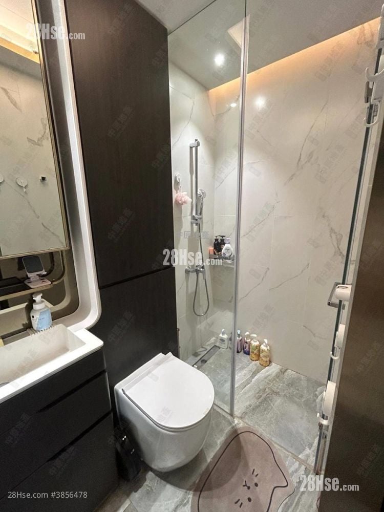 The Royale Sell 1 Bedroom 290 ft²