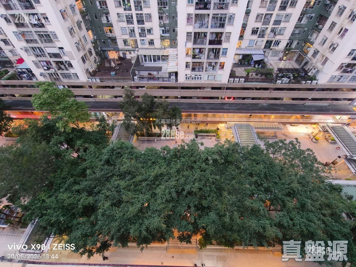 Mei Foo Sun Chuen Rental 3 Bedrooms , 2 Bathrooms 704 ft²