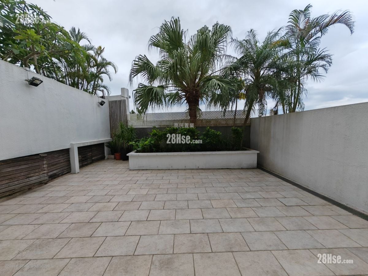 38-44 Hang Hau Wing Lung Road Sell 3 Bedrooms , 3 Bathrooms 1,886 ft²