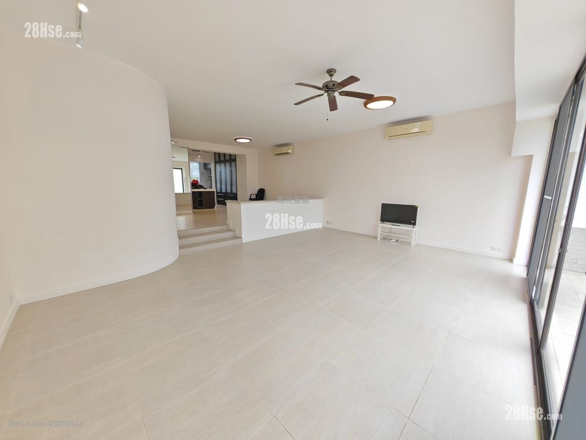 38-44 Hang Hau Wing Lung Road Sell 3 Bedrooms , 3 Bathrooms 1,886 ft²