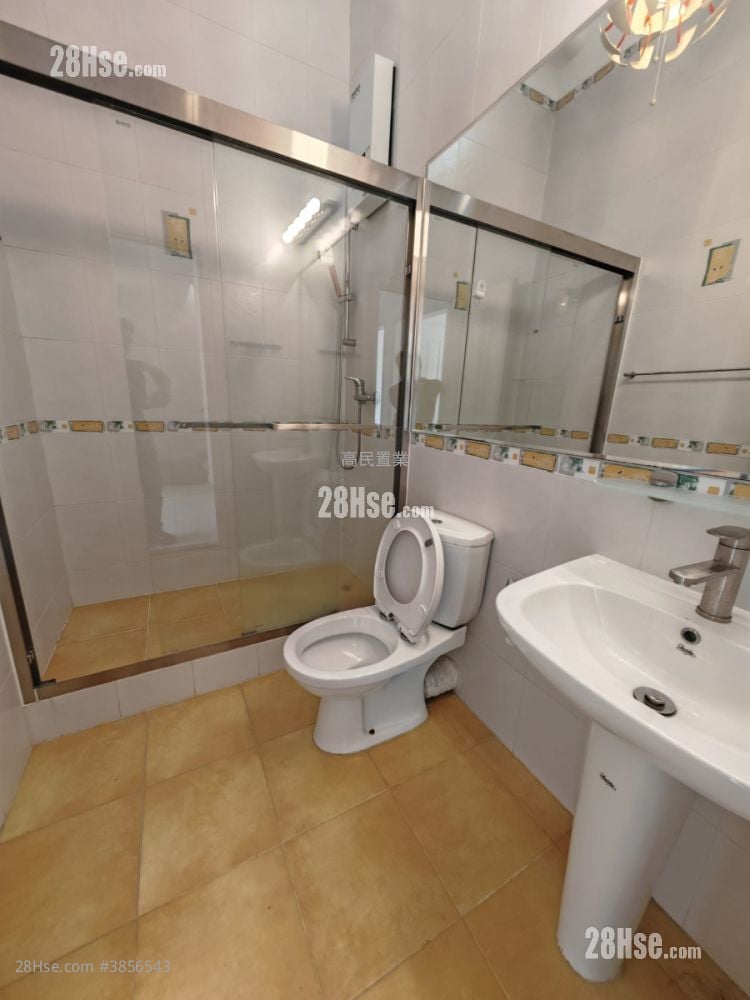 38-44 Hang Hau Wing Lung Road Sell 3 Bedrooms , 3 Bathrooms 1,886 ft²