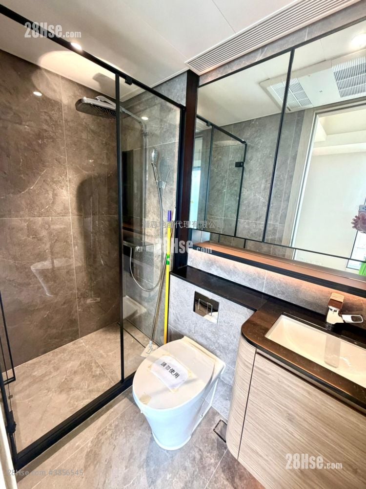 The Highline Rental Studio , 1 Bathroom 297 ft²