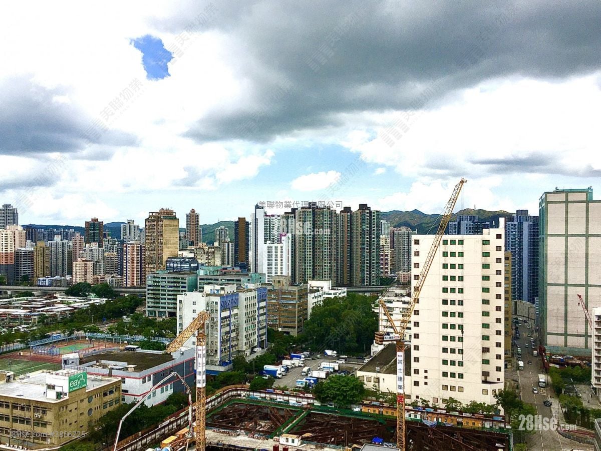 Twin Regency Rental 2 Bedrooms , 1 Bathroom 487 ft²