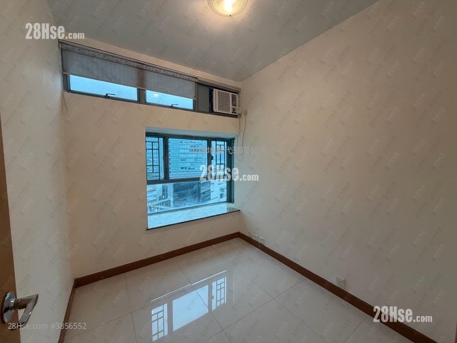 Tung Chung Crescent Sell 2 Bedrooms , 1 Bathroom 544 ft²
