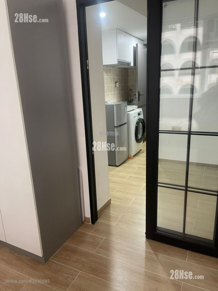 Sze Bo Building Rental 1 Bedroom , 1 Bathroom 170 ft²
