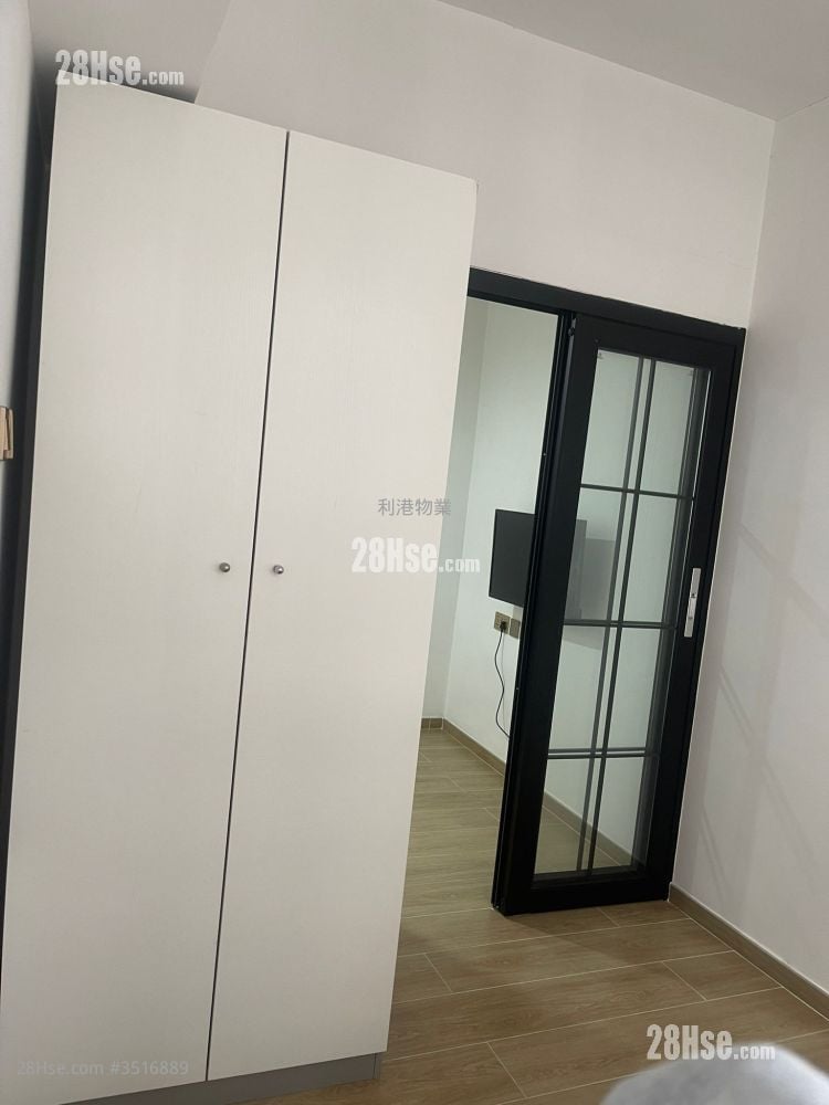 Sze Bo Building Rental 1 Bedroom , 1 Bathroom 170 ft²