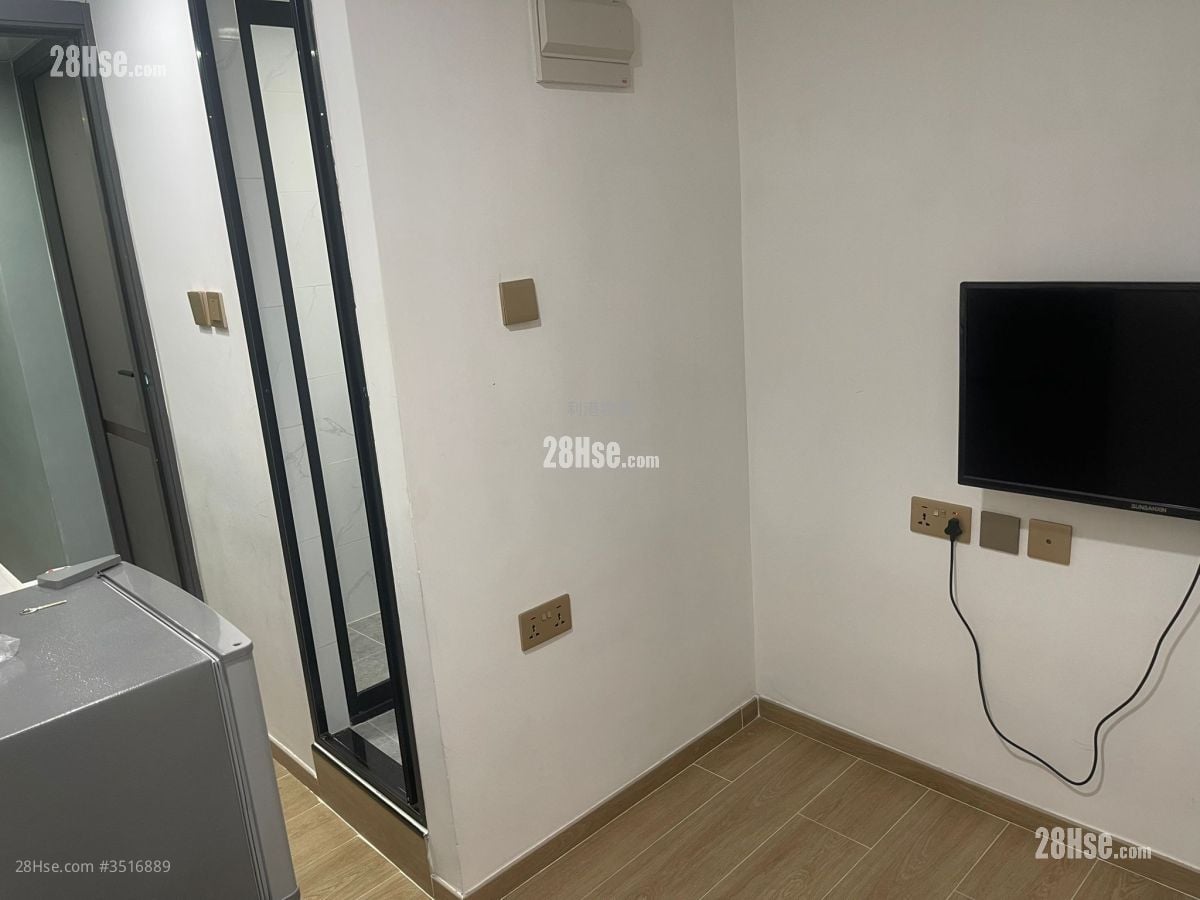 Sze Bo Building Rental 1 Bedroom , 1 Bathroom 170 ft²