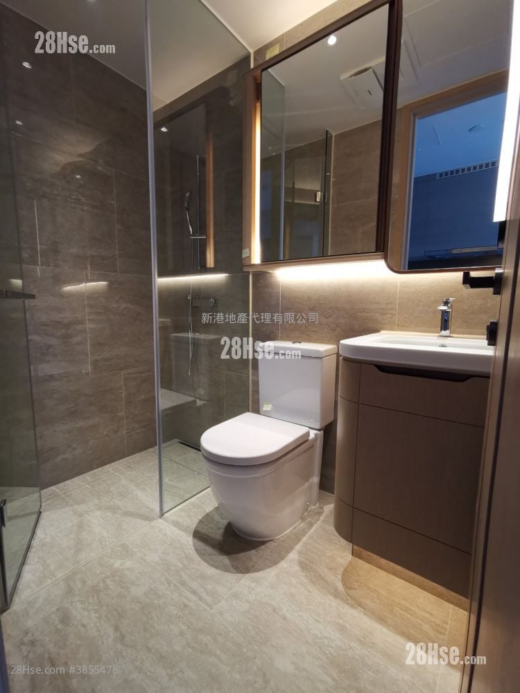 Upper East Rental Studio , 1 Bathroom 194 ft²