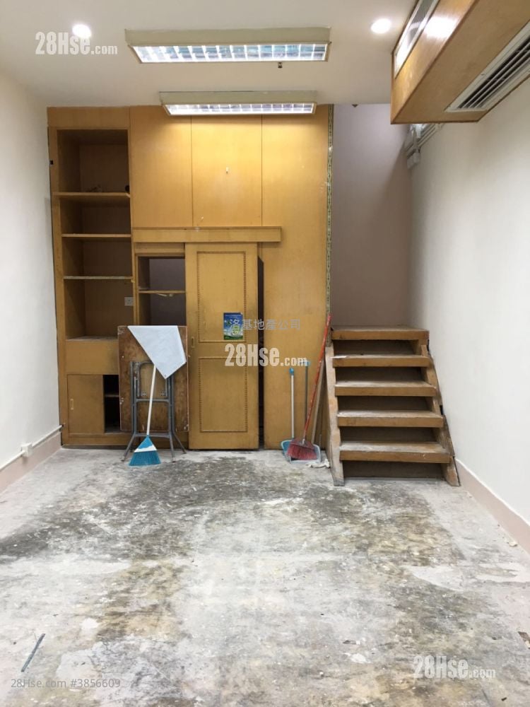 筲箕灣中心 售盤 280 平方呎