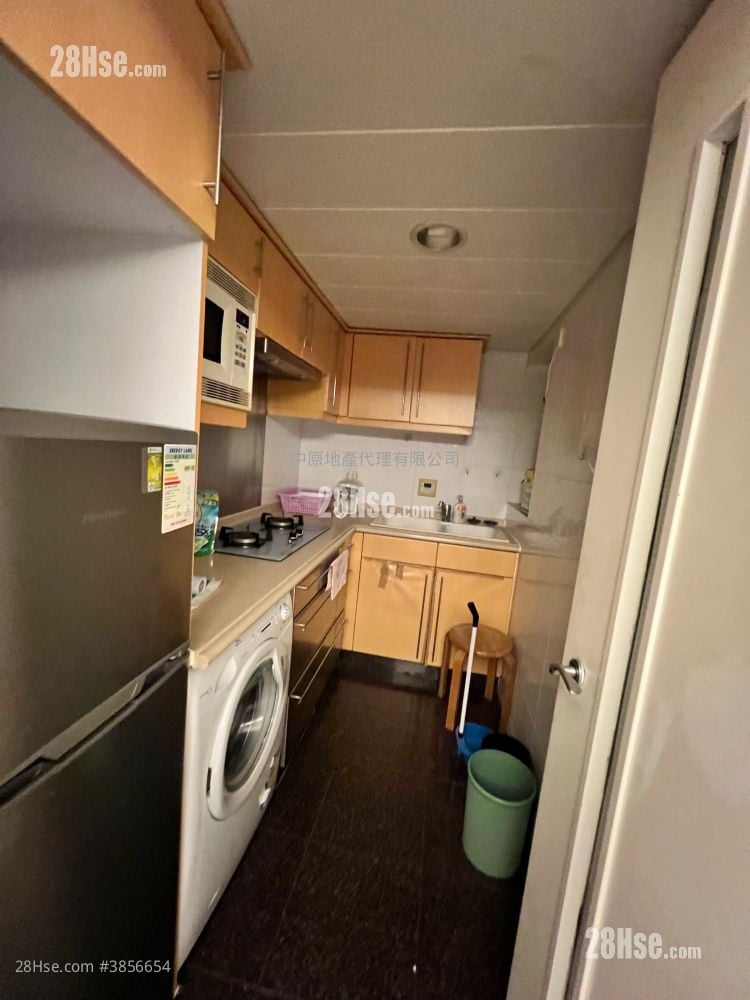 Park Central Sell 2 Bedrooms 545 ft²