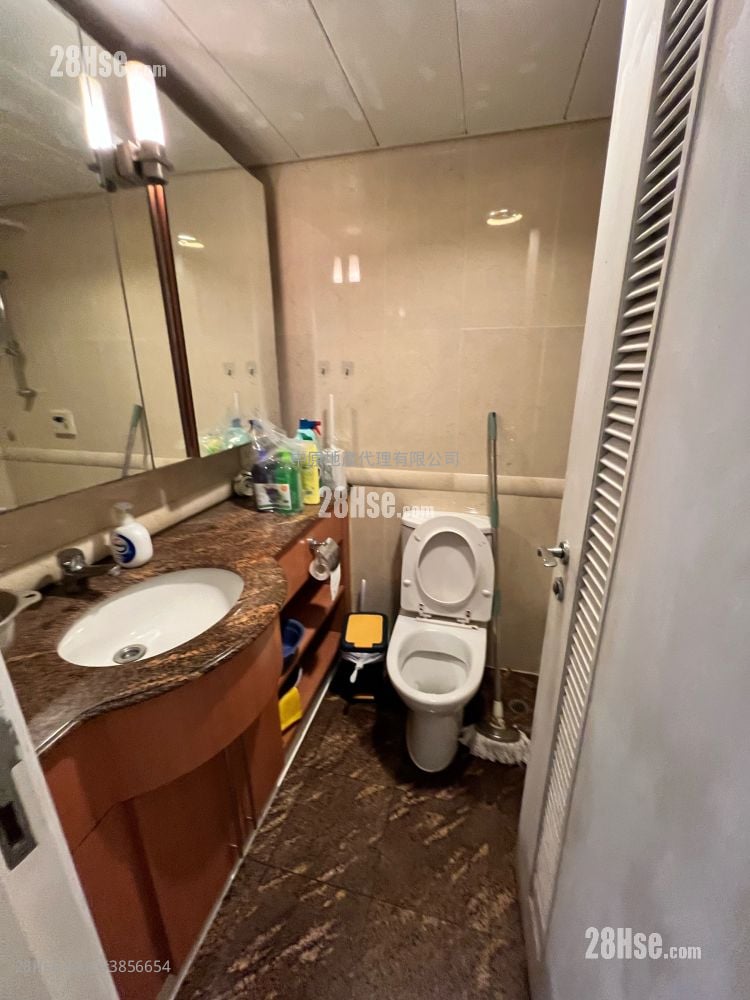 Park Central Sell 2 Bedrooms 545 ft²
