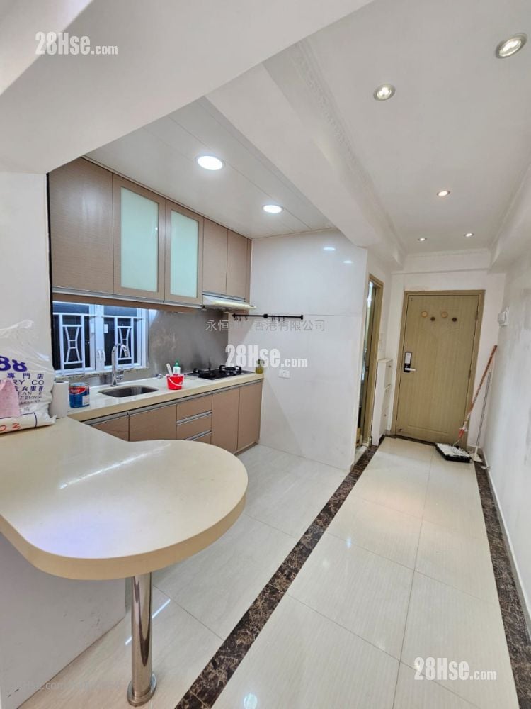 Chinese Mansion Rental 2 Bedrooms , 1 Bathroom 372 ft²