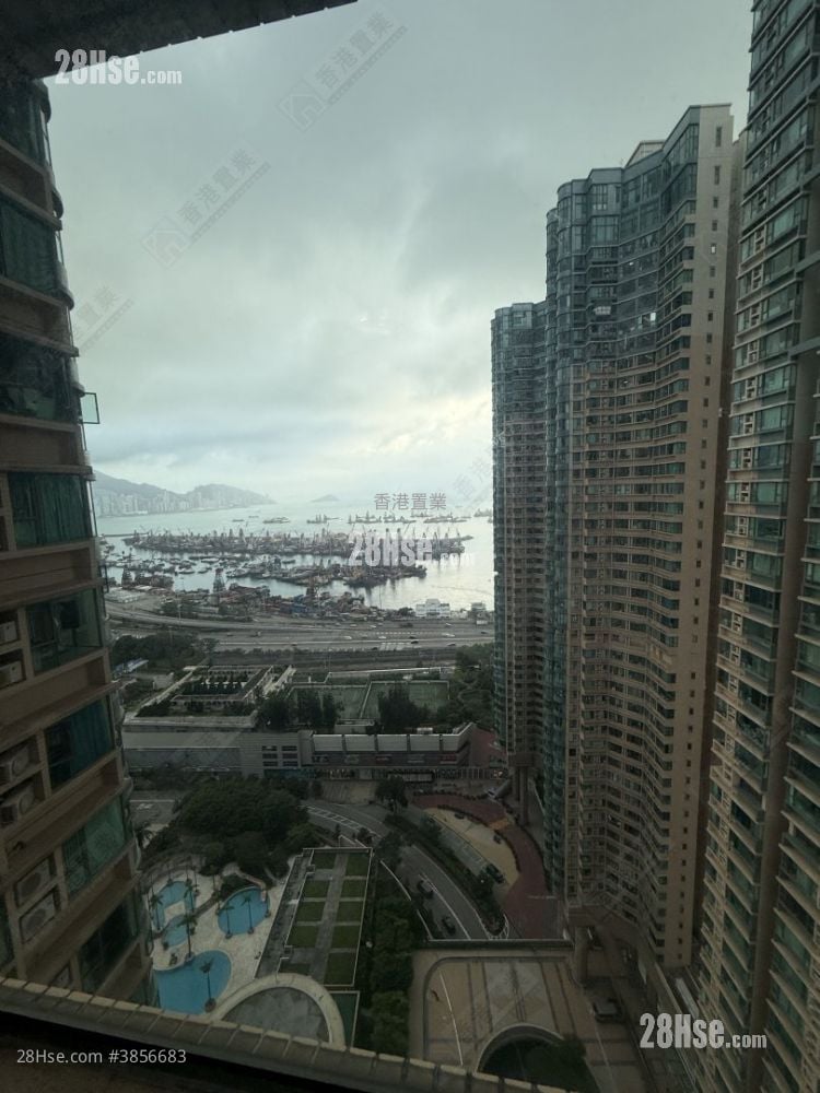 柏景湾 售盘 3 房 , 2 浴室 756 平方尺
