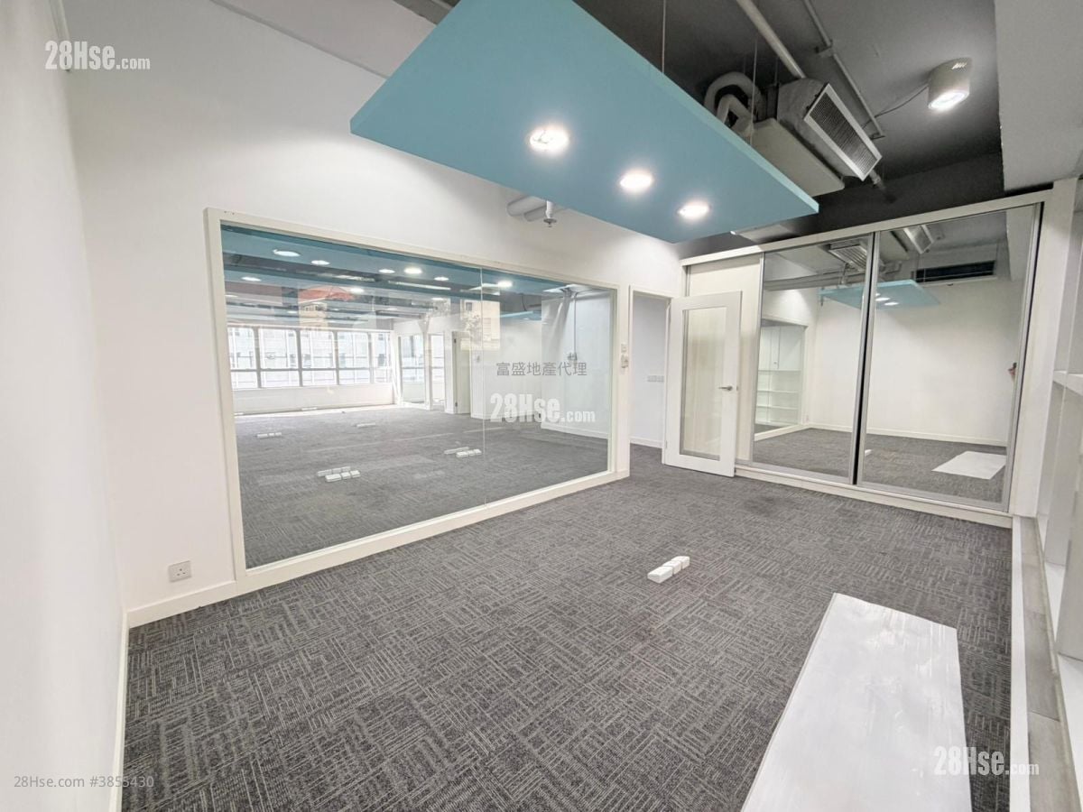 Laford Centre Rental 3 Bedrooms