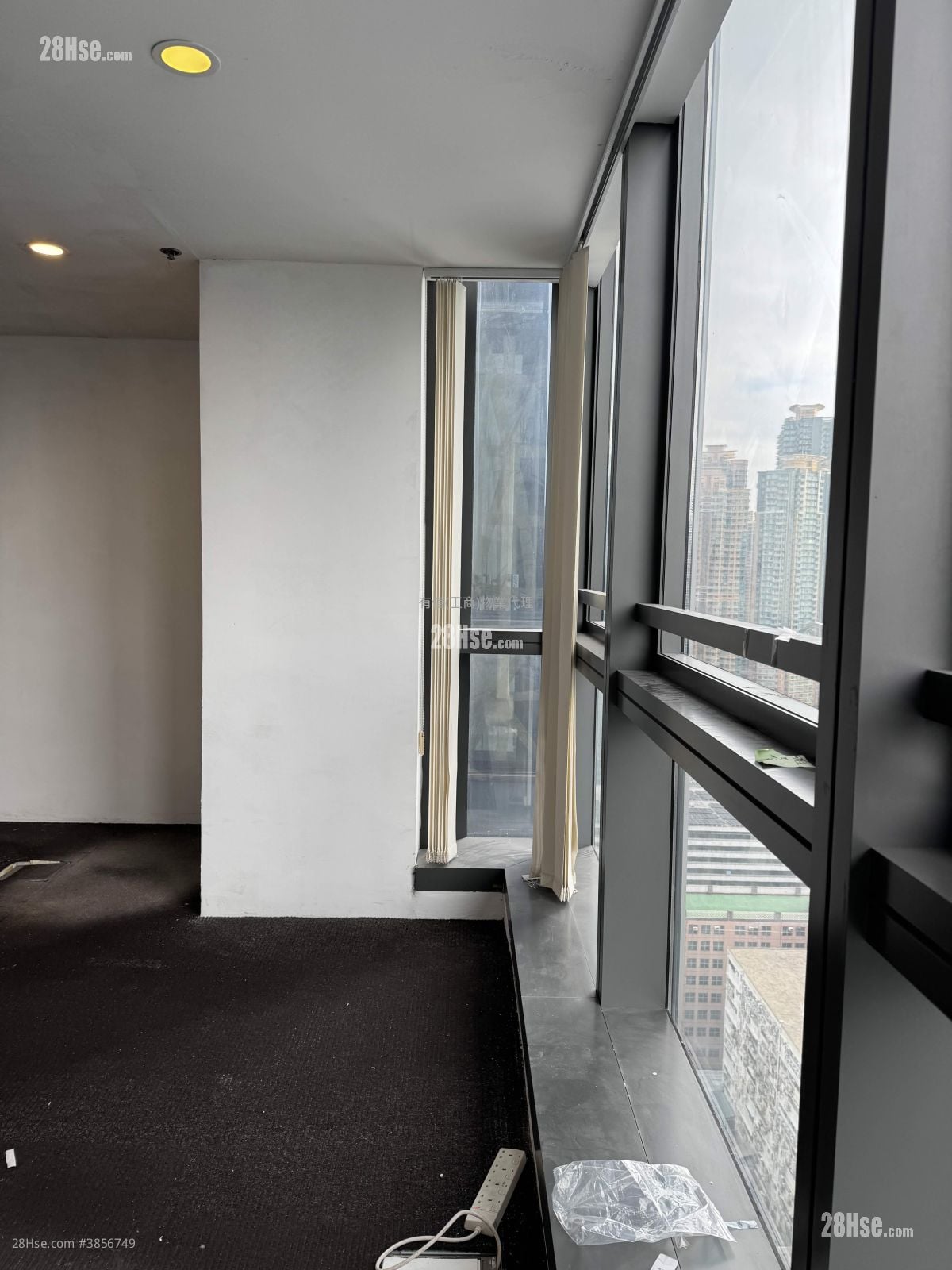 Global Gateway Tower 租盤 872 平方呎