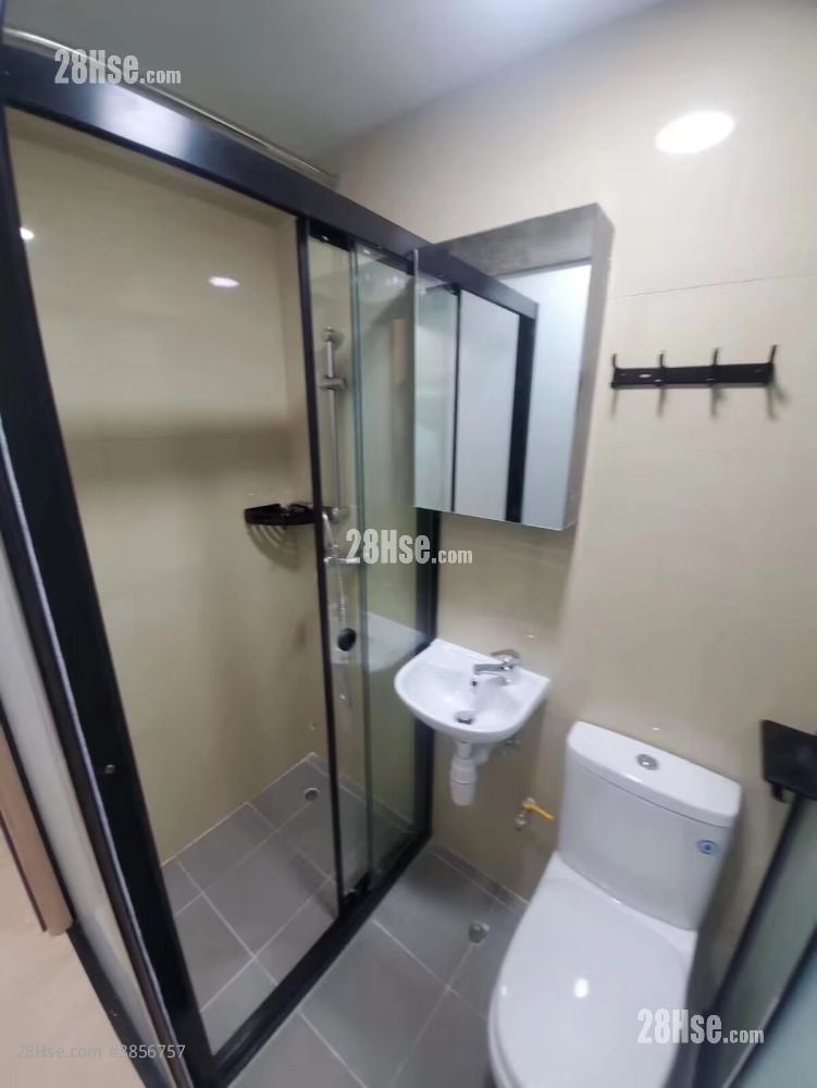 Foo Tak Building Rental